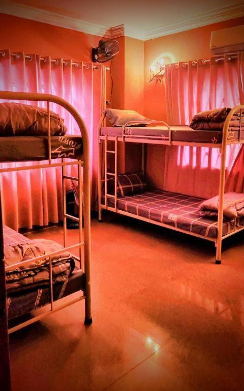 Island View Hostel Σίχανουκβιλ Εξωτερικό φωτογραφία